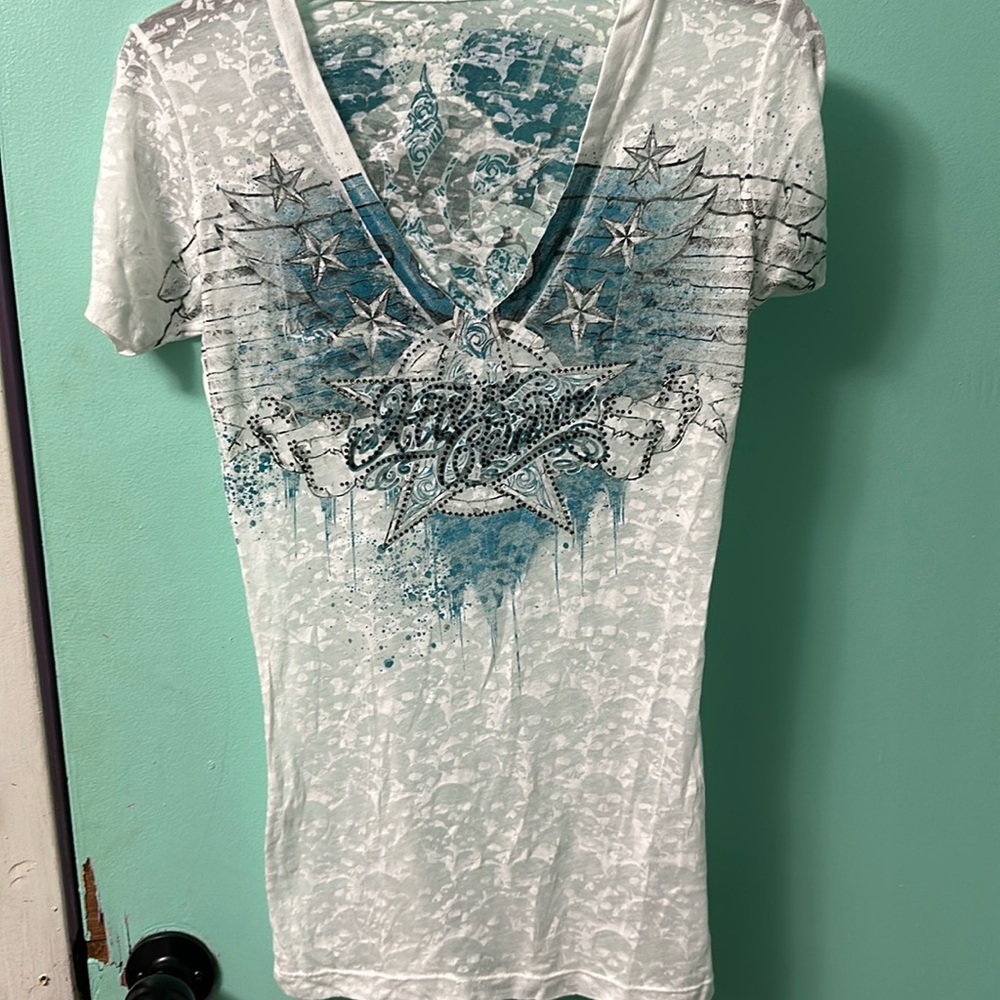 Adorable Sheer 2000’s Style T-Shirt

Has one very small stain, barely noticeable